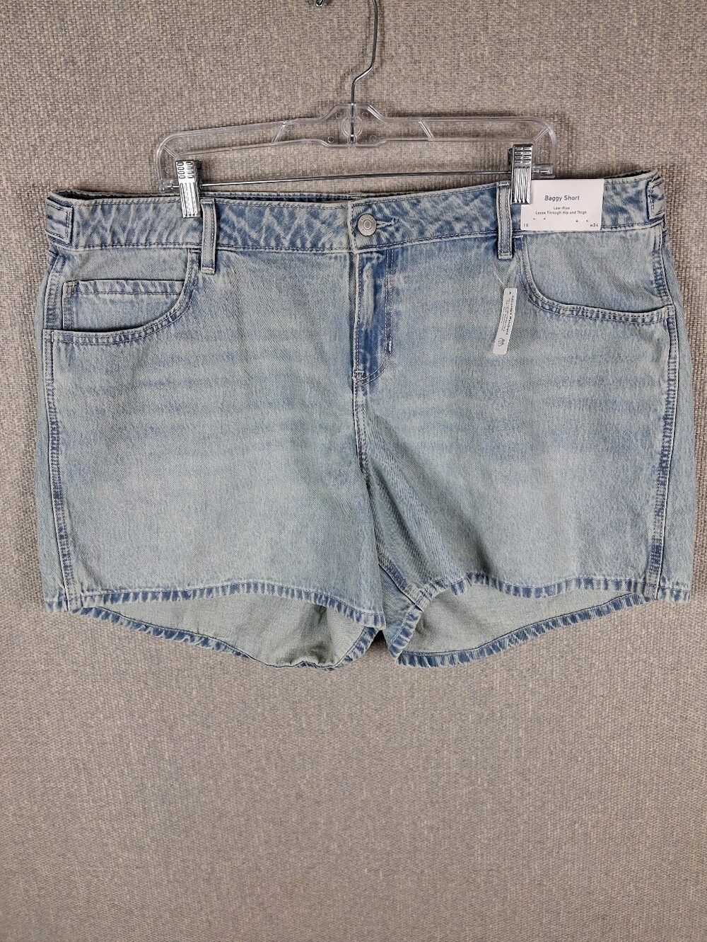 Hollister Low Rise Baggy Shorts Size 18 W34 Blue Light Wash Denim Summer Casual